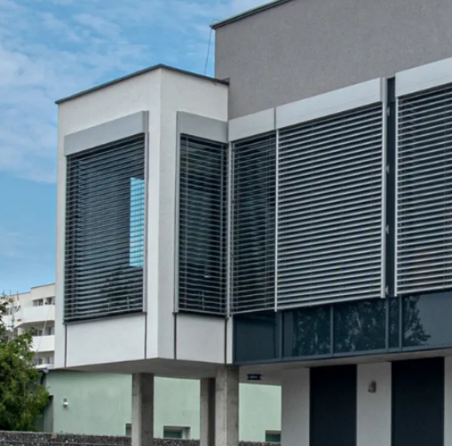 Zastosowanie wewnętrznych parapetów granitowych